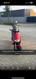 Gilera runner frame met kappenset, Fietsen en Brommers, Ophalen of Verzenden, Zo goed als nieuw, Overige modellen
