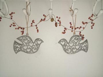 Kerst hanger zink whitewash 2x vogel opengewerkt samen €4,- beschikbaar voor biedingen