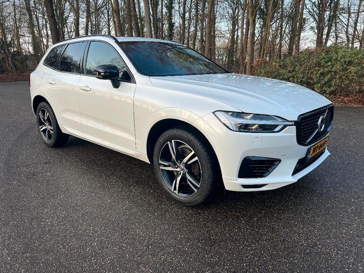 Volvo XC60 T6 Twin Engine 340pk  AWD 2021 ACC Pano Trekhaak, Auto's, Volvo, Bedrijf, XC60, 4x4, ABS, Achteruitrijcamera, Adaptieve lichten