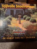 B. Huls - Stijlvolle snoeivormen, Boeken, Natuur, Ophalen of Verzenden, B. Huls, Zo goed als nieuw