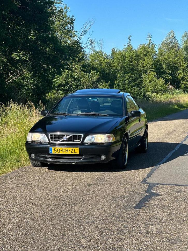 Volvo c70 2.3 T5 AUT 240PK  2000, Auto's, Volvo, Particulier, V70, ABS, Airbags, Airconditioning, Alarm, Boordcomputer, Centrale vergrendeling
