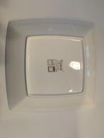 Yong Squito borden, Huis en Inrichting, Keuken | Servies, Gebruikt, Ophalen of Verzenden, Bord(en), Overige stijlen