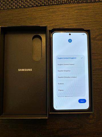 Galaxy S25 beschikbaar voor biedingen