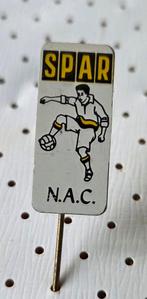 Voetbalspeldje NAC - Spar, Ophalen of Verzenden, Gebruikt, Sport, Speldje of Pin