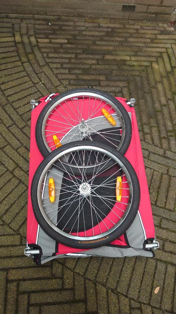 Hondenfietskar - Comfortabel & Veilig, Fietsen en Brommers, Fietsaccessoires | Aanhangers en Karren, Gebruikt, Hondenkar, 20 tot 40 kg