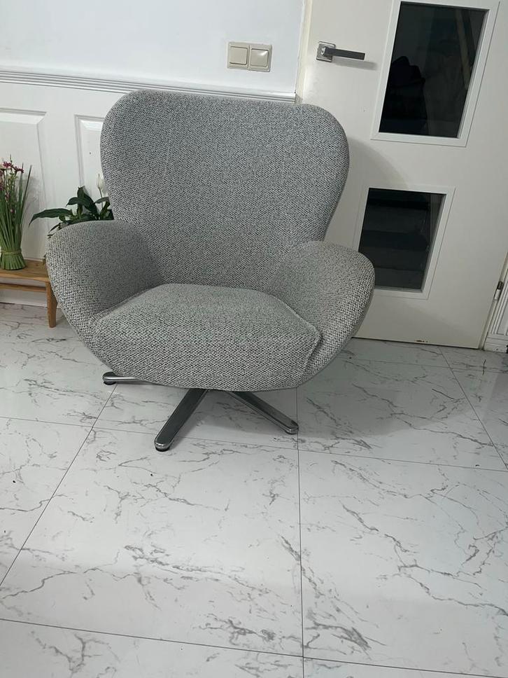 Bree's World Draaifauteuil - De Ploeg Stof, Huis en Inrichting, Fauteuils, Zo goed als nieuw, Stof, 75 tot 100 cm, Minder dan 75 cm