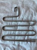 Metalen broekhanger voor meerdere broeken 2 stuks, Ophalen of Verzenden, Zo goed als nieuw, Metaal, Kinderen en Volwassenen