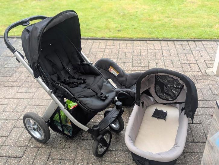 Mutsy transit kinderwagenset 3 in 1 in zwart, Kinderen en Baby's, Kinderwagens en Combinaties, Gebruikt, Ophalen