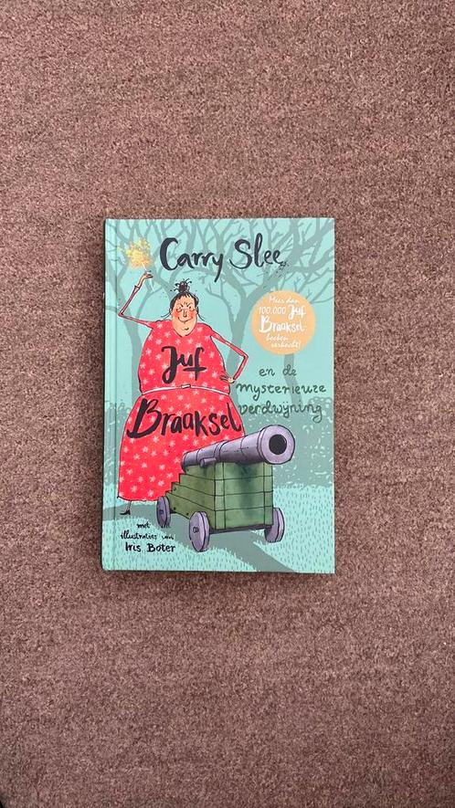 Carry Slee - Juf Braaksel en de mysterieuze verdwijning, Boeken, Kinderboeken | Jeugd | onder 10 jaar, Zo goed als nieuw, Ophalen of Verzenden