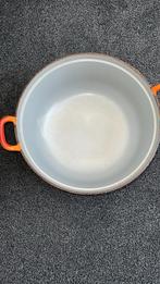 Vintage oranje gietijzeren braadpan met deksel, Huis en Inrichting, Keuken | Potten en Pannen, Gebruikt, Onbekend, Ophalen of Verzenden