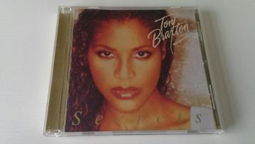 Toni Braxton - Secrets  beschikbaar voor biedingen