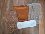 NIEUW! Prachtige stof stoffen satijn kant voor Sari of jurk, 120 cm of meer, Beige, Ophalen of Verzenden, Zo goed als nieuw