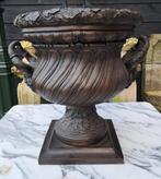 Sier vaas of baardvaas van echt brons 60 cm hoog is erg mooi, Brons, Ophalen