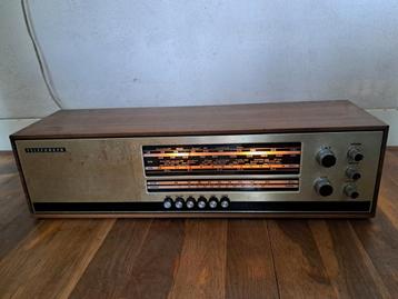 Telefunken radio beschikbaar voor biedingen