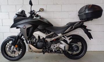 HONDA VFR 800 X CROSSRUNNER ABS (bj 2015) beschikbaar voor biedingen