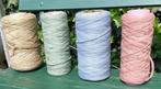 4 Konen 18-draads garen 4 verschillende kleuren 6,2 kg (KW13, Ophalen of Verzenden, Nieuw, Breien of Haken, Wol of Garen