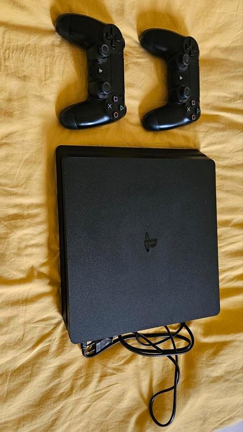 Playstation 4, Spelcomputers en Games, Spelcomputers | Sony PlayStation 4, Gebruikt, Original, Met 2 controllers, Met games, Ophalen