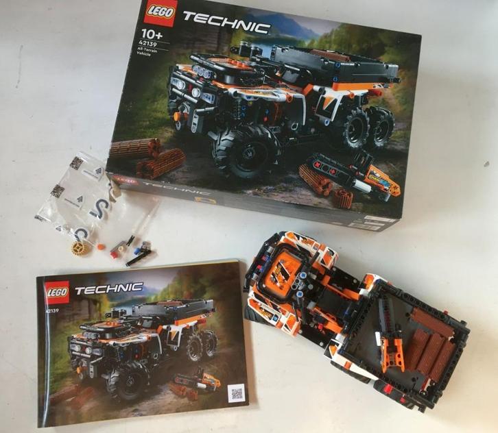 Lego Technic - All-Terrain Vehicle - 42139, Kinderen en Baby's, Speelgoed | Duplo en Lego, Gebruikt, Lego, Complete set, Ophalen of Verzenden