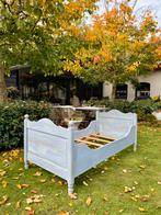 SFEERVOL VINTAGE KNOPPENBED/KAJUITBED., Ophalen, Lattenbodem