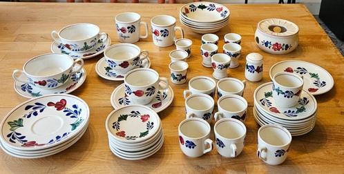 Brabants Bont servies, Huis en Inrichting, Keuken | Servies, Overige stijlen, Porselein, Ophalen of Verzenden