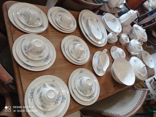 Compleet Servies Vergeet me nietje Boudewijn P.Gegout, Antiek en Kunst, Antiek | Servies compleet, Ophalen of Verzenden