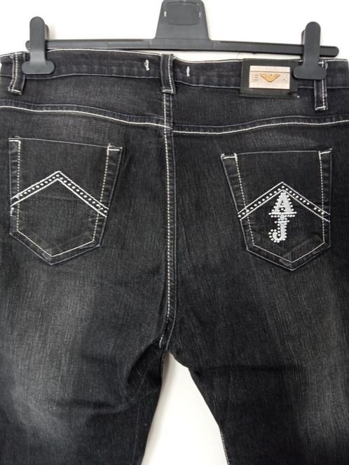 Emporio Armani Jeans dames Mt 38 met strass 10€ is inclverzk, Kleding | Dames, Spijkerbroeken en Jeans, Gedragen, W30 - W32 (confectie 38/40)