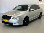 Skoda Superb 1.4 TSI / Export / 19" LM / Xenon / Trekhaak, Voorwielaandrijving, Zwart, 4 cilinders, Origineel Nederlands