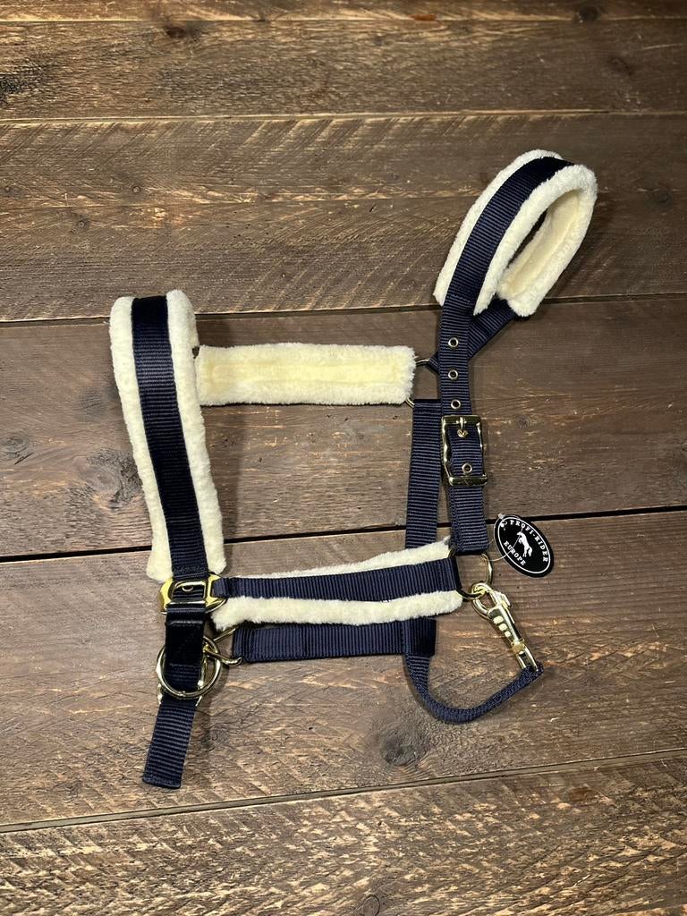 Nieuw Profi-Rider navy halster met bont FULL, Dieren en Toebehoren, Paarden en Pony's | Hoofdstellen en Tuigage, Ophalen of Verzenden