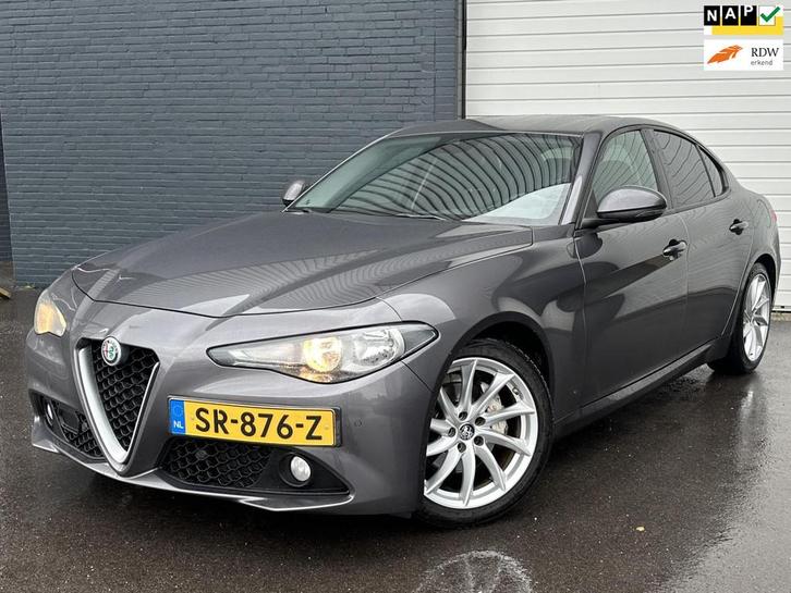 Alfa Romeo Giulia 2.2 Super AUTOMAAT/LEDER/NAVI/LMV/GOEDONDE, Auto's, Alfa Romeo, Bedrijf, Te koop, Giulia, ABS, Achteruitrijcamera