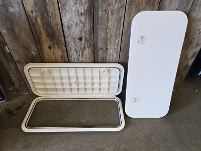 Inspectieluik Bomar 694x262 mm wit, Watersport en Boten, Bootonderdelen, Nieuw