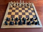 Schaakspel bord plus stenen, Hobby en Vrije tijd, Gezelschapsspellen | Bordspellen, Ophalen of Verzenden, Zo goed als nieuw