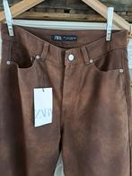 Nieuw:suèdelook broek van Zara (maat S), Kleding | Dames, Broeken en Pantalons, Bruin, Zara, Nieuw, Ophalen of Verzenden