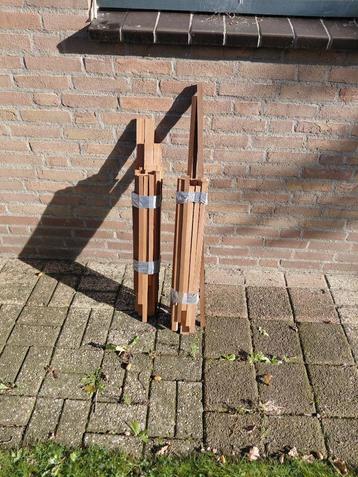 mahonie houten latjes beschikbaar voor biedingen