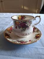 Kopje en Schotel Queens Rosina China, Ophalen of Verzenden, Zo goed als nieuw, Porselein, Kop en/of schotel