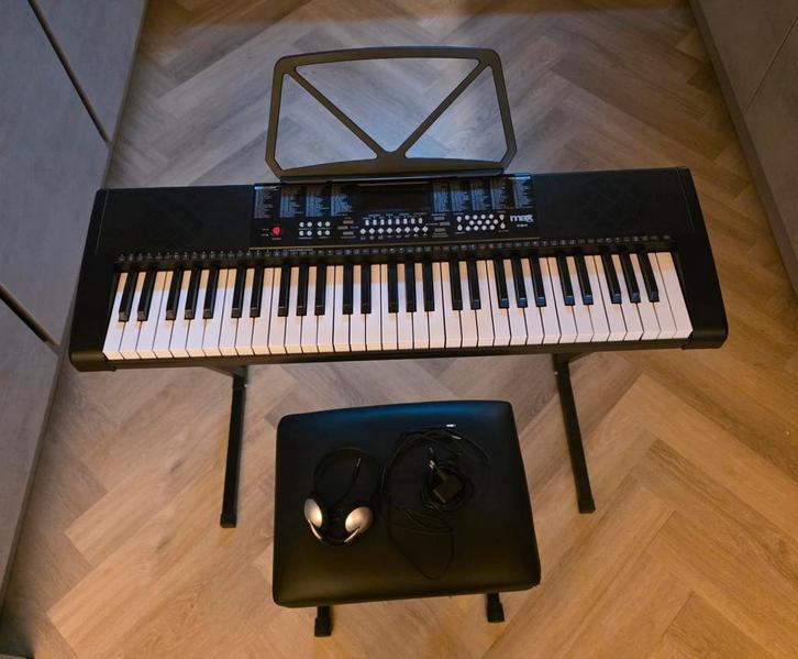 MAXIAXI KB4 keyboard incl toebehoren., Muziek en Instrumenten, Keyboards, Zo goed als nieuw, 61 toetsen, Overige merken, Ophalen