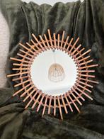 Rotan spiegel - bruin. Bohemian Ibiza., Minder dan 50 cm, Verzenden, Rond, Zo goed als nieuw