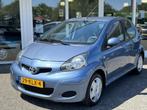 Toyota Aygo 1.0-12V Comfort, Voorwielaandrijving, Gebruikt, 68 pk, Origineel Nederlands