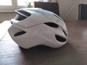 MET Rivale fietshelm S - Zo goed als nieuw beschikbaar voor biedingen