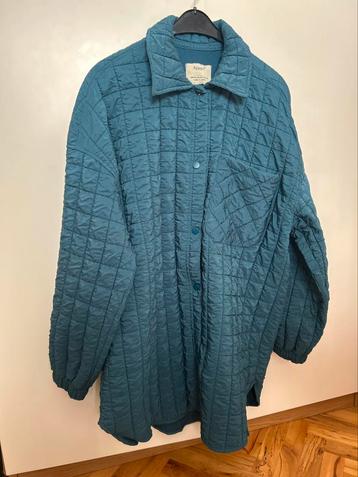 Long Oversized Quilted Spring Coat beschikbaar voor biedingen
