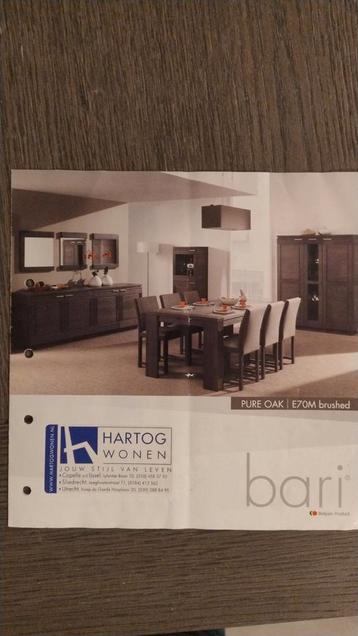 (TV)dressoir, kasten, (eet)tafels + 4 stoelen beschikbaar voor biedingen