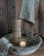 12458 K Oude houten baluster kandelaar, Verzenden