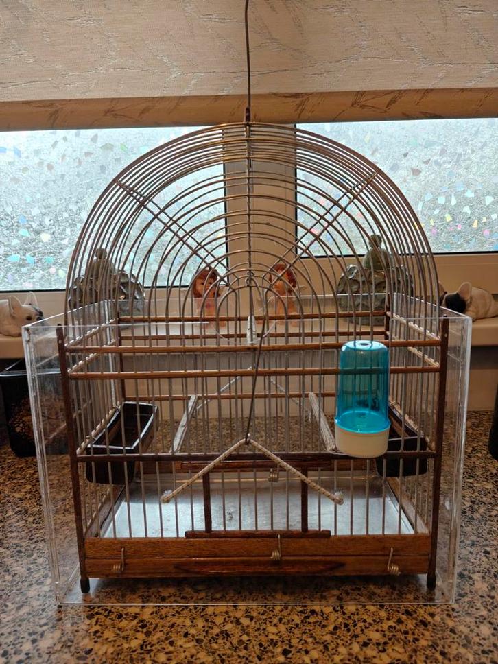 Picolet kooi en knoei bak en toebehoren izgst    vaste prijs, Dieren en Toebehoren, Vogels | Hokken en Kooien, Zo goed als nieuw