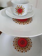 Vintage Kop en Borden Set, Gebruikt, Ophalen of Verzenden, Overige stijlen, Kop(pen) en/of Schotel(s)