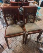 2 houten eetstoelen, Ophalen