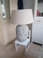 Robuuste kruiklamp + kap, Huis en Inrichting, Lampen | Lampenkappen, Ophalen, Beige, Zo goed als nieuw, 50 cm of meer