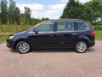 Volkswagen Sharan 1.4 TSI 7p Highline zwart beschikbaar voor biedingen