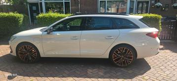 Cupra leon Sportstour VZ  Full options Performance Pakket  beschikbaar voor biedingen