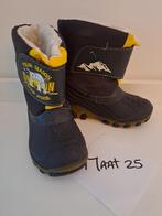 Snowboots/ sneeuw laarzen met led - maat 25 , Gebruikt, Jongen of Meisje, Ophalen of Verzenden, Laarzen