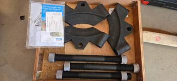 SKF TMMS 260 tri sectie lagertrekker beschikbaar voor biedingen