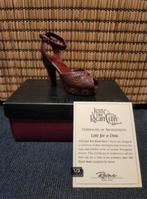 Just The Right Shoe Late For A Date, Verzamelen, Ophalen of Verzenden, Nieuw, Overige typen